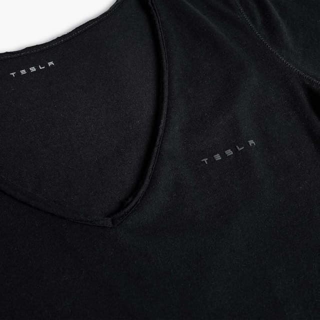 Women's Small Wordmark Short Sleeve V-Neck Tee